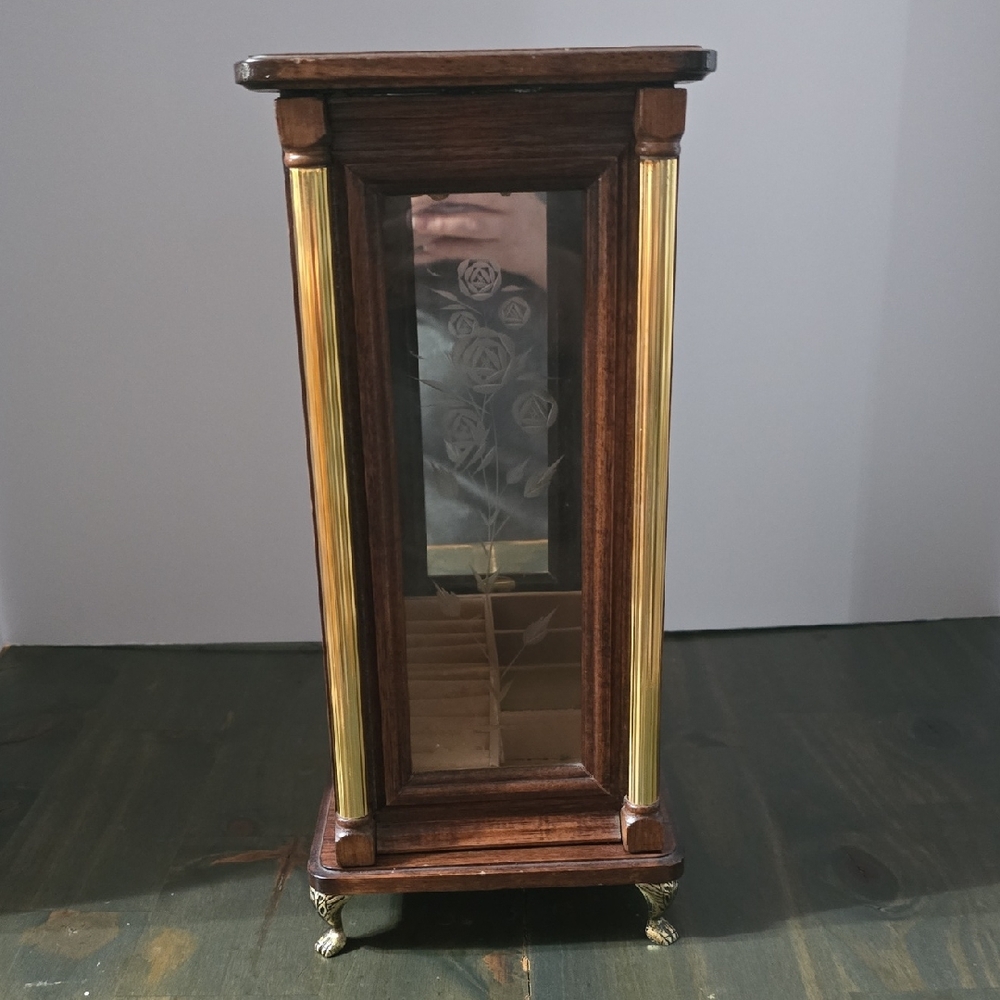 Wooden Jewelery Cabinet with Glass Door